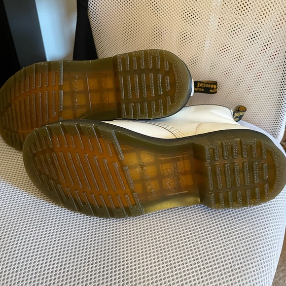 Dr. Martens Shoes - Dr. Martens — Smooth Leather 1460 Boots